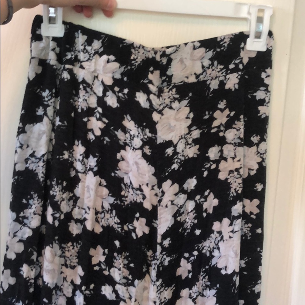 Brandy Melville Floral Skirt